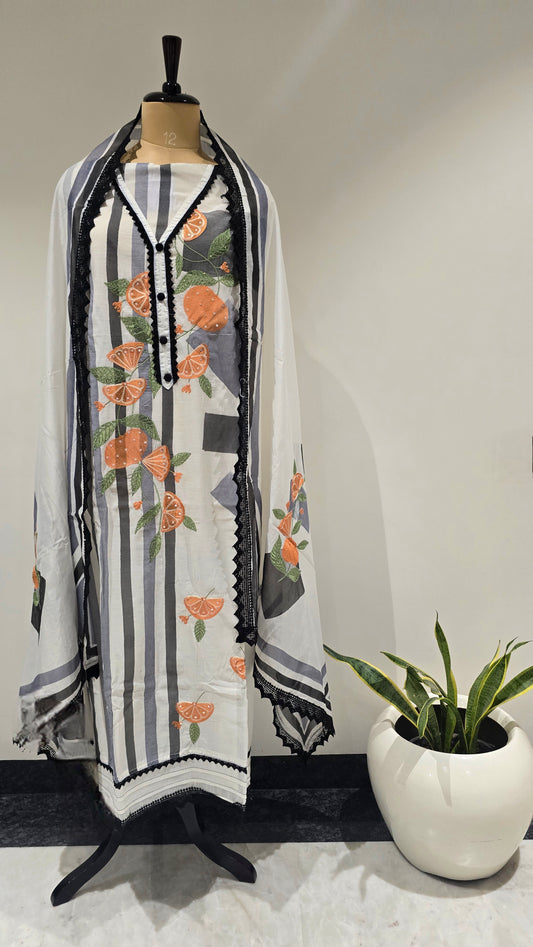 Tanger Noor Threadwork Suit