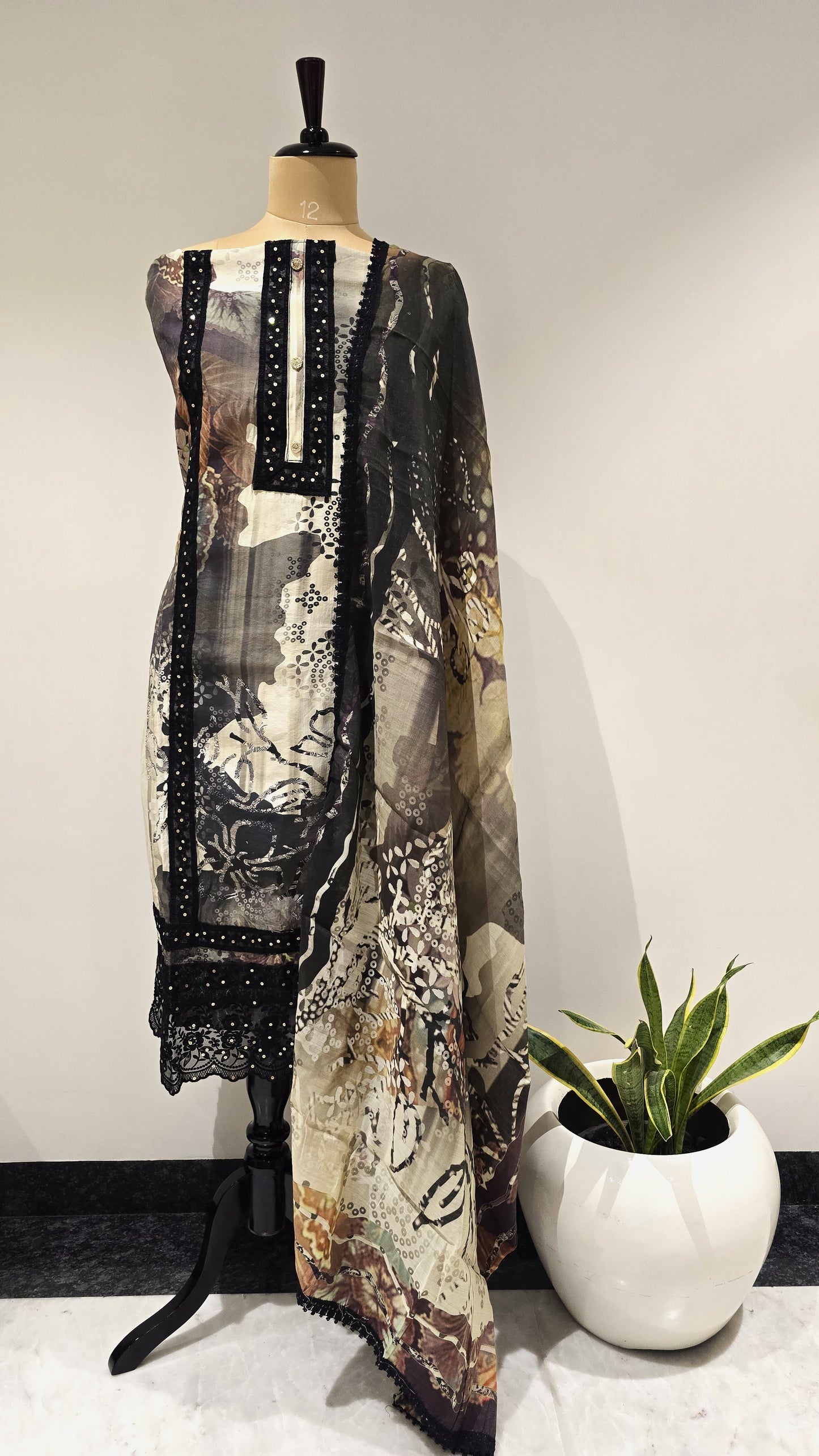 Nocturnal Petal Pakistani Style Suit